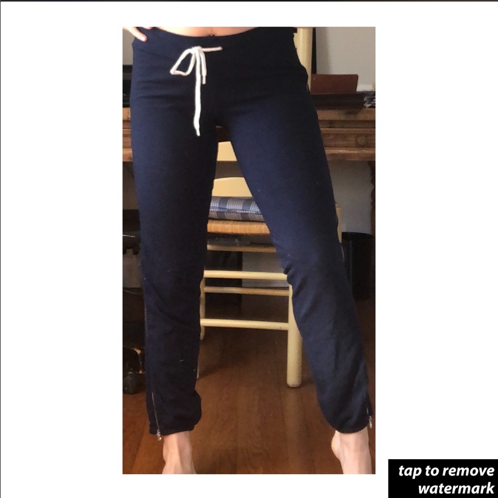 Monrow Sweats